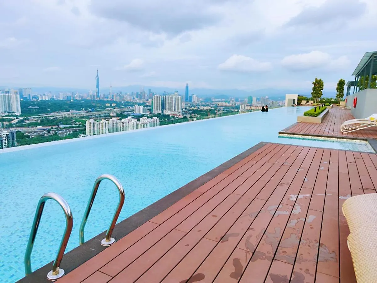 Maxine Suites Kuala Lumpur Apartman