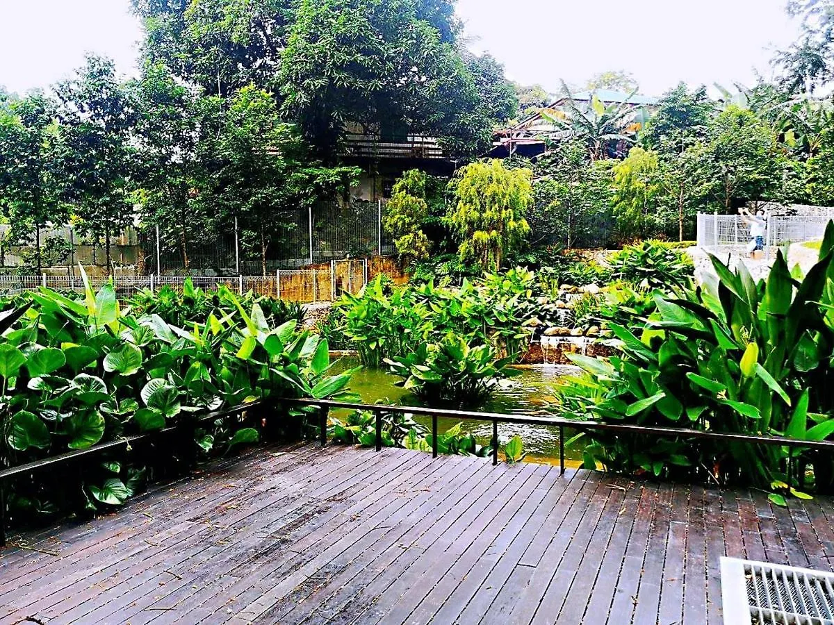 Maxine Suites Kuala Lumpur Apartment